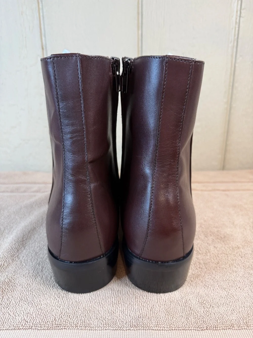 NWT Aldo Flex Amur Bordo Burgundy Leather SideZip Ankle Dress Boot Minimalist 12